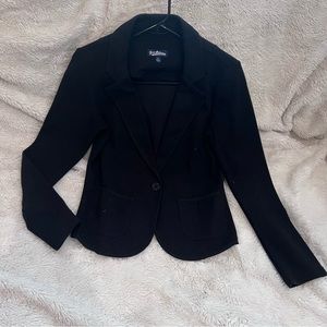 Freshman women’s one button black blazer , size small , Great condition !